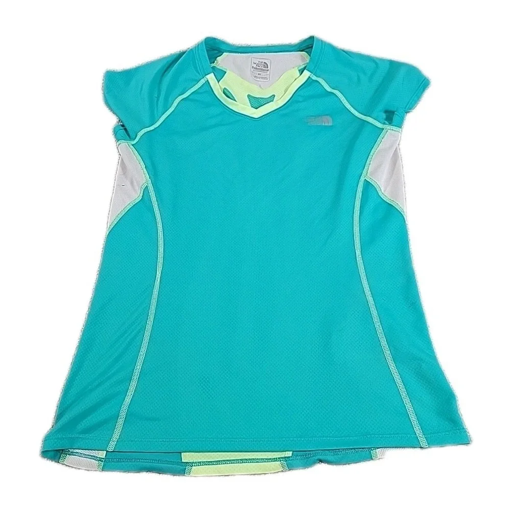 The North Face SM TEAL Flight Series Flash Dry Performance Running Shirt